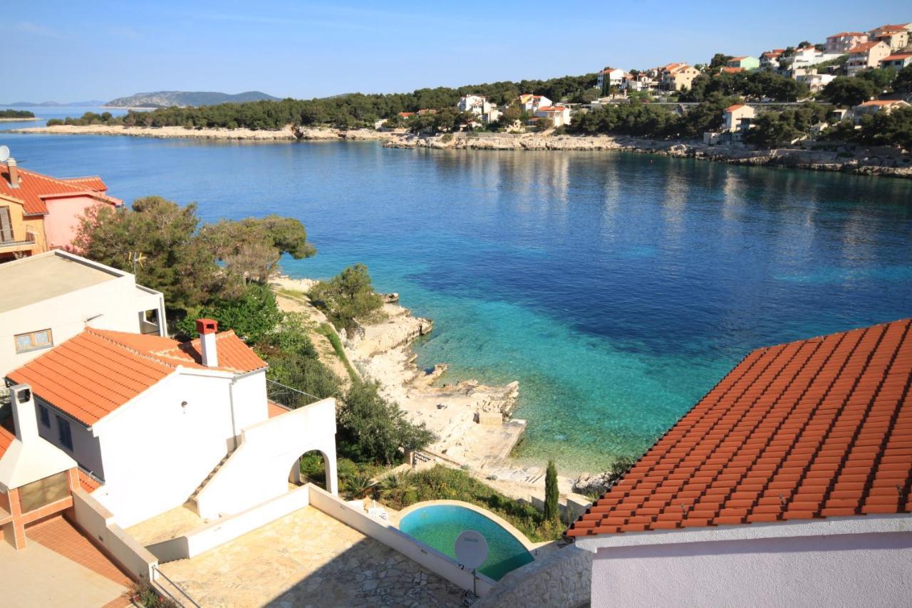 Apartments By The Sea Bilo, Primosten - 4191 Dış mekan fotoğraf