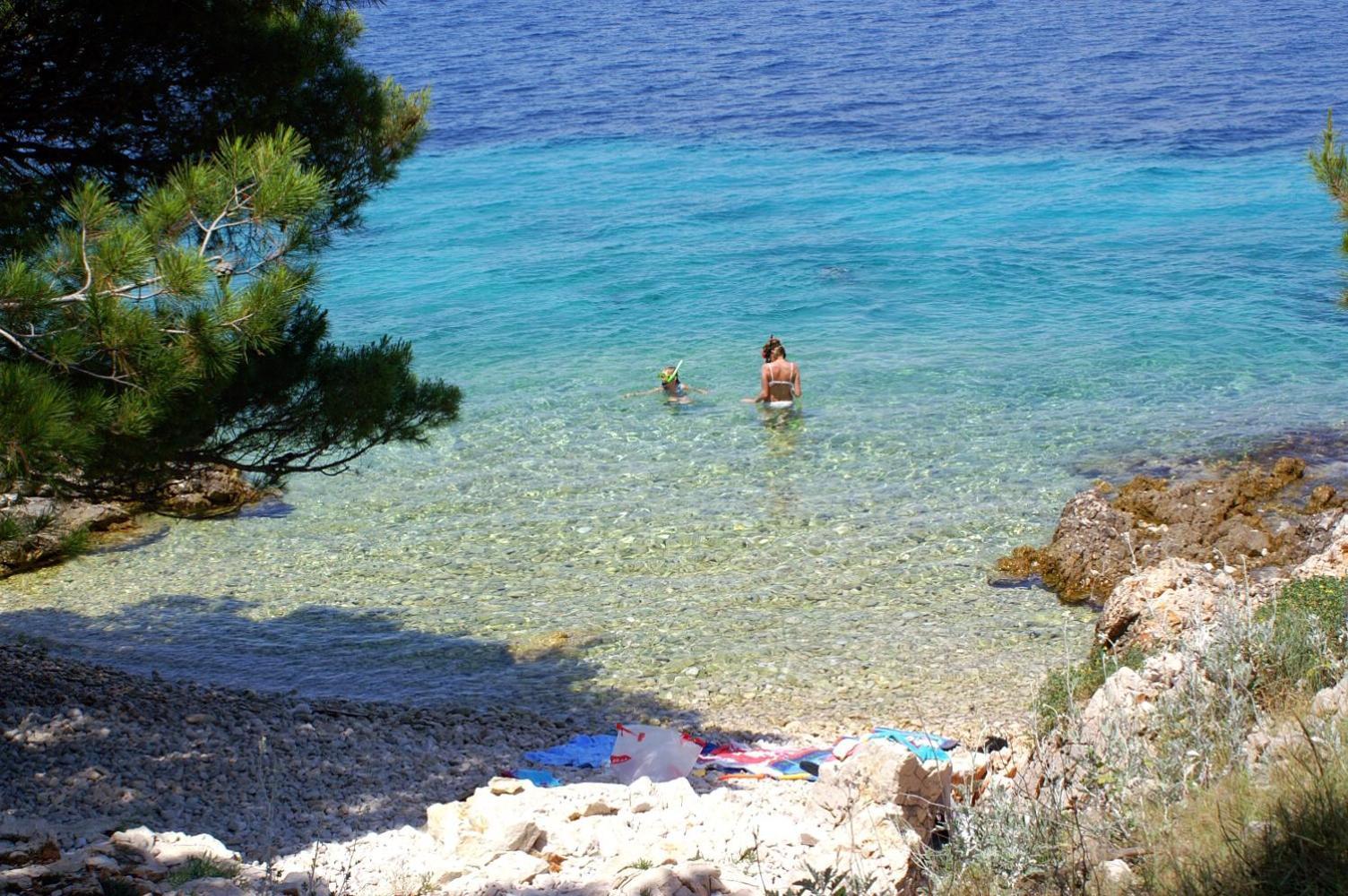 Apartments By The Sea Bilo, Primosten - 4191 Dış mekan fotoğraf